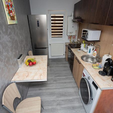 Hotel Studio Titan Bükreş Dış mekan fotoğraf