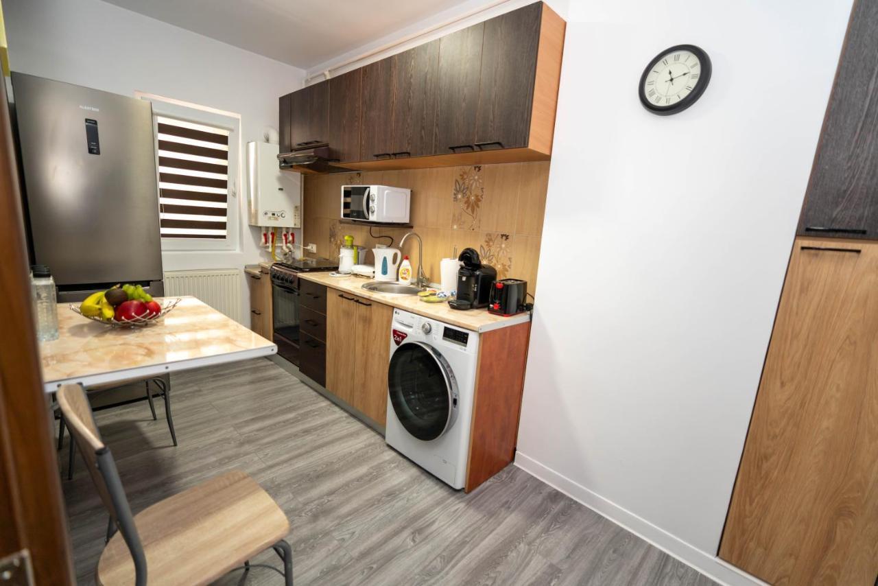 Hotel Studio Titan Bükreş Dış mekan fotoğraf